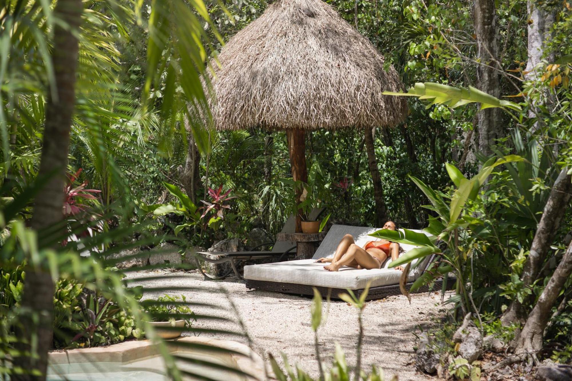 Madre Tierra Eco Habitat Guest House Пуерто Морелос Екстериор снимка